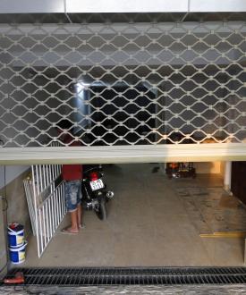 CỬA CUỐN MẮC V&Otilde;NG 04