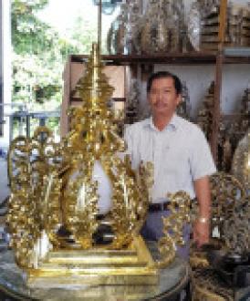 đ&egrave;n hợp kim nh&ocirc;m 