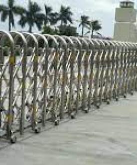 CỬA CỔNG XẾP TỰ ĐỘNG LDT 1