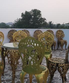 B&Agrave;N GHẾ NH&Ocirc;M Đ&Uacute;C 03