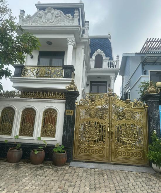 CỬA CỔNG LĐT 129