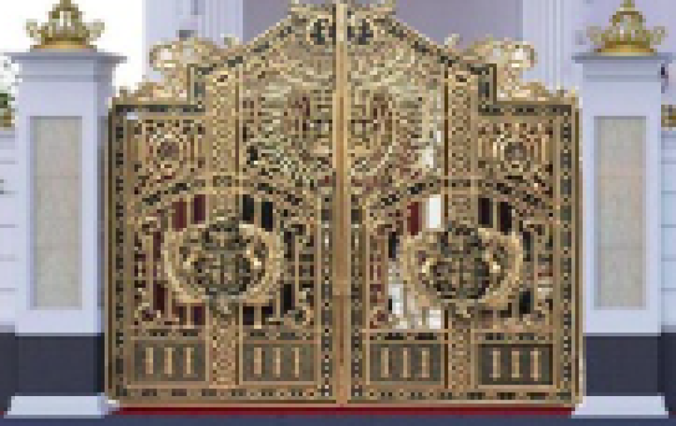 CỬA CỔNG LĐT 32