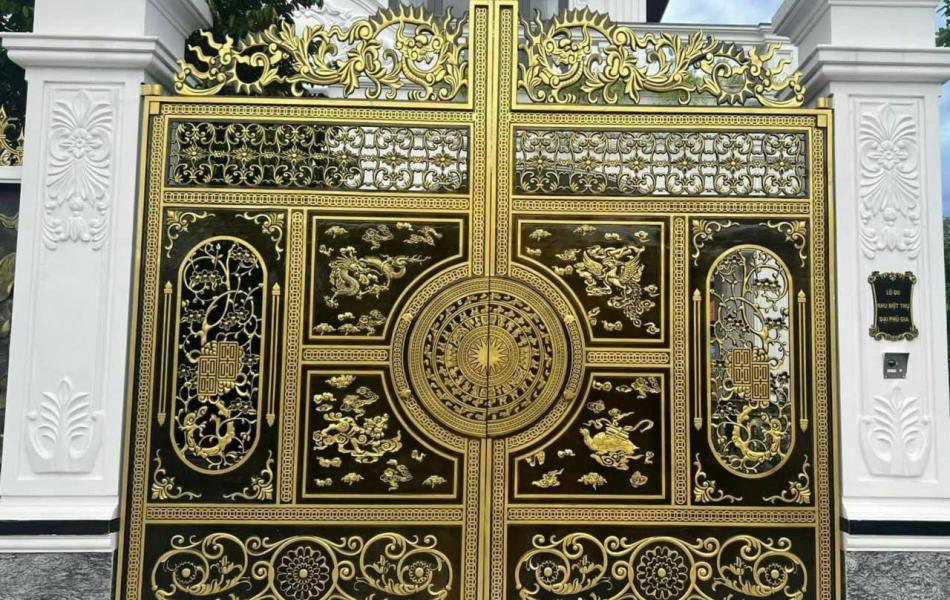cửa cổng LĐT 73