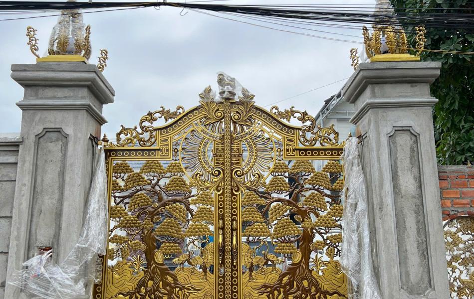 CỬA CỔNG LĐT 106